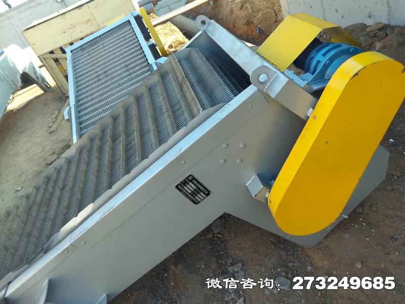 华宁县回转式齿耙清污机